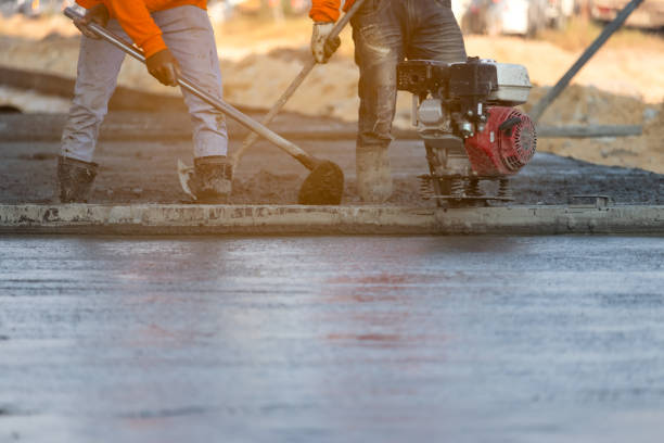 Best Concrete Pool Decks in Mountain Iron, MN